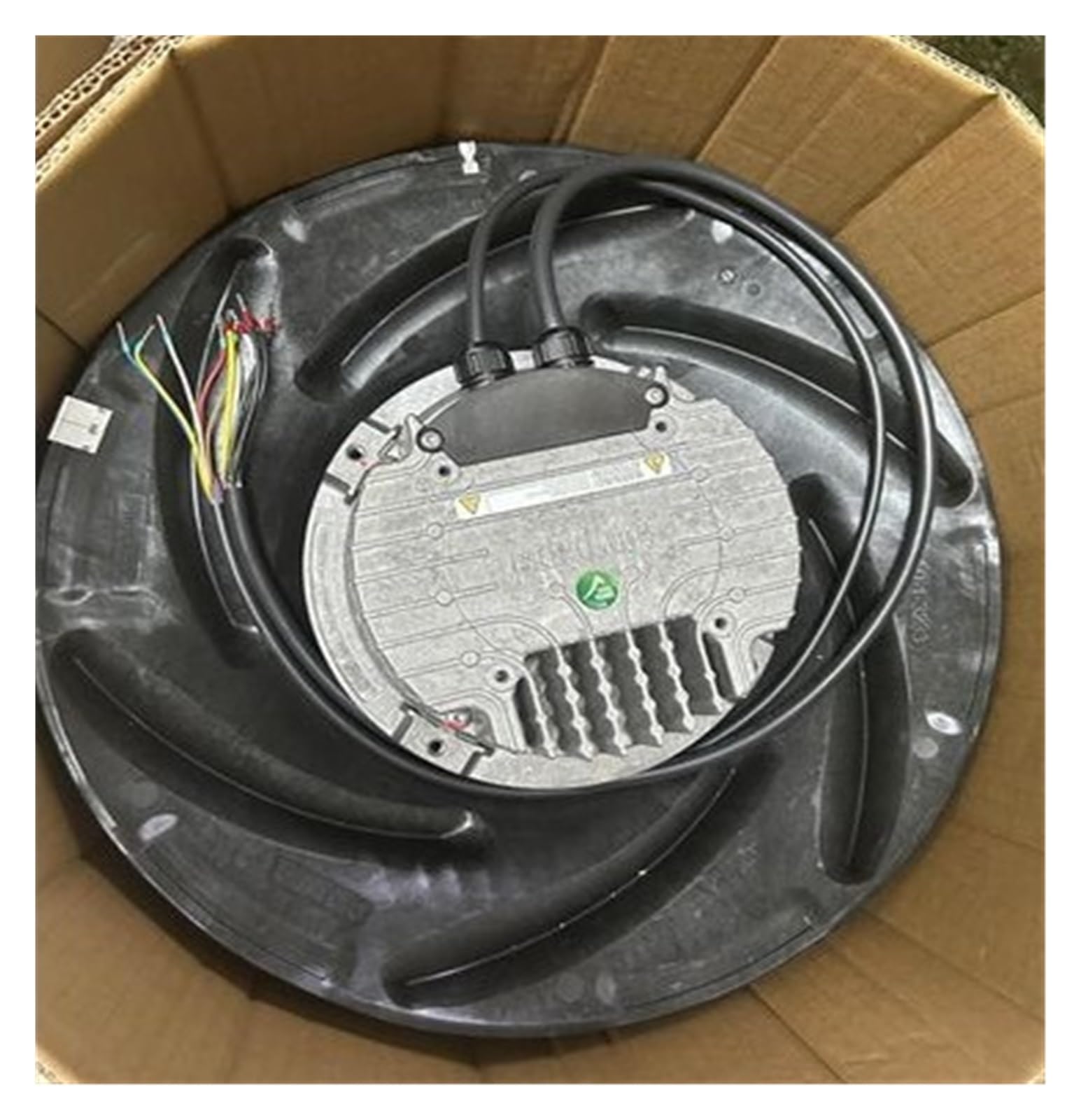 YMUGUEGH Fan R3G400-RJ75-01/G02 380V-480V 2.3A 1500W