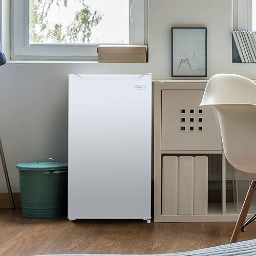 Miniatura 6 de Danby DAR032B2WM 3.2 pies cúbicos Blanco Frigorífico compacto