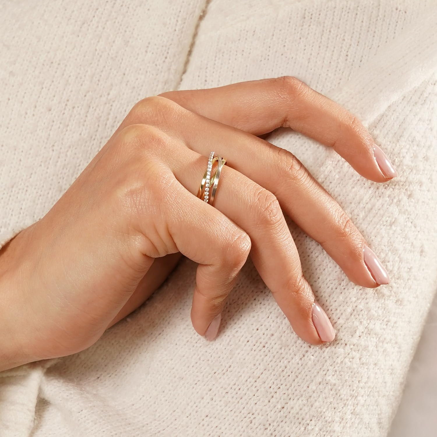 trendor Damenring 925 Silber Vergoldet Bicolor Zirkonia-Ring 28016 | zauberhaftes Accessoire für Frauen, wunderschönes Schmuckstück,