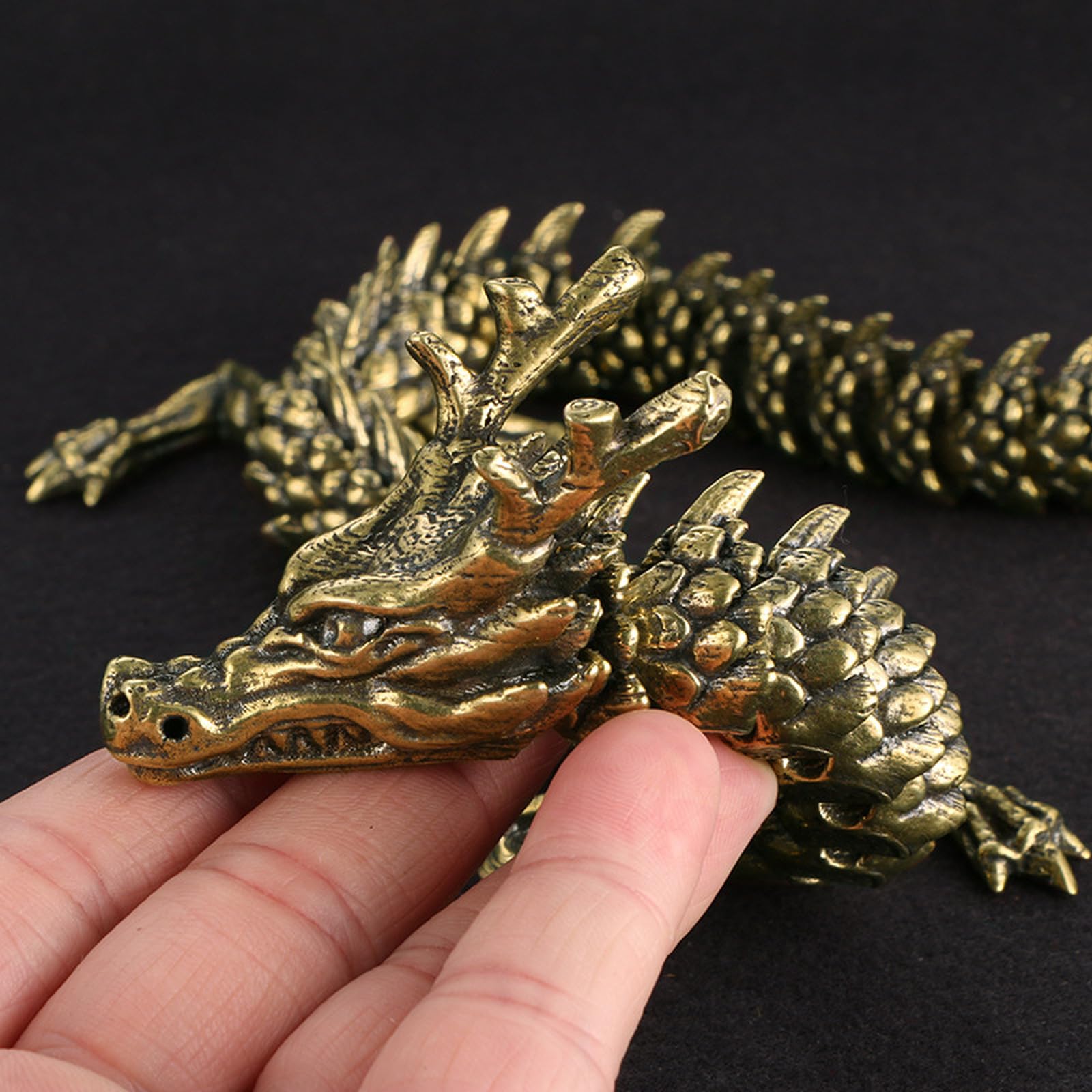 YANGPZFC Small Copper Craft Ornament Brass Statue For Desk Decor, Handcrafted Vintage Sculpture For Bookshelf Or Shelf Display, 1
