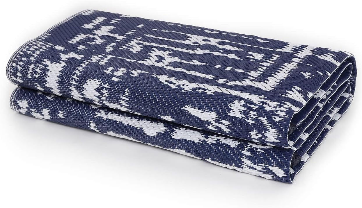 Blue and White Abstract Reversible Outdoor Rug 5' x 7'