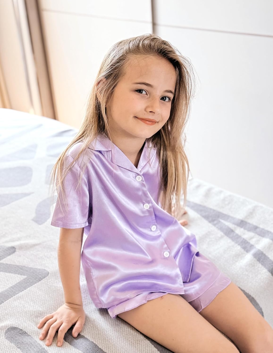 Arshiner Girls Pajamas Silk Satin Pajama Set 2 Piece Button Down Pjs Ruffle Sleepwear - Image 6