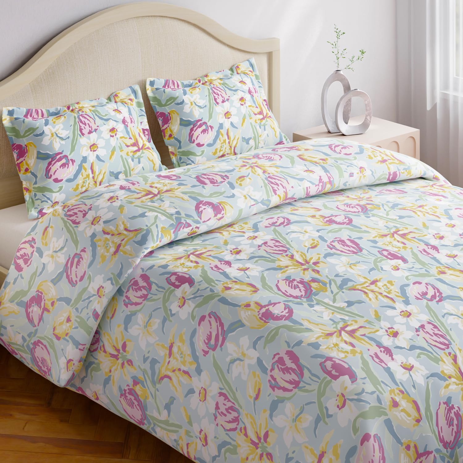 Haus & Kinder Bedsheet,100% Cotton Double Bed Bed Sheet, 186 TC Pure Cotton Bedsheet for Queen Size Bed, Cotton Double Bedsheets with 2 Pillow Covers,Tulip Meadow