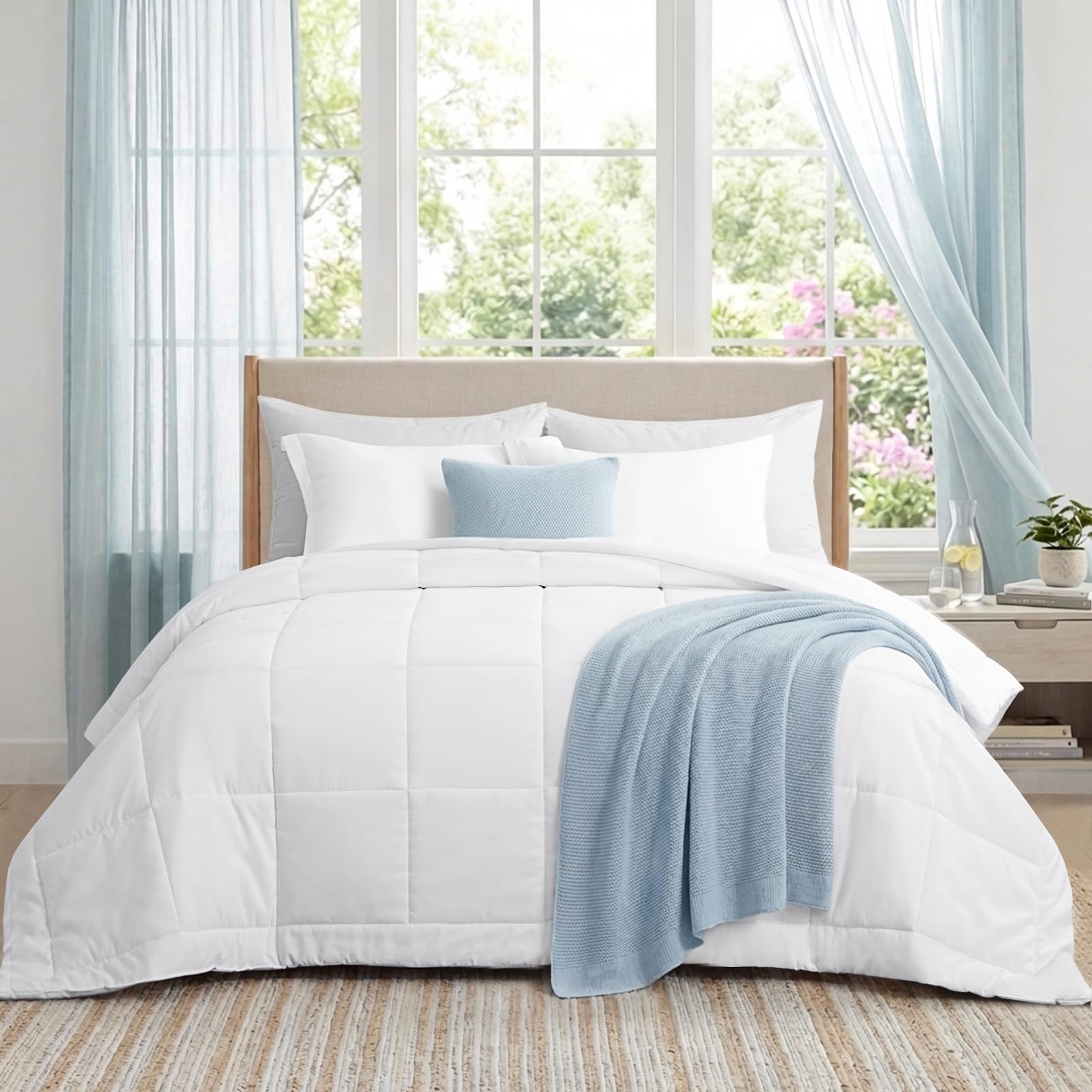 RUIKASI Dünne Sommerdecke 200x200 Bettdecke - Sommer Decke 200x200, Sommerbettdecke 200x200cm Leicht, Mikrofaser Bettdecke ohne Bezug Sommer Steppdecke, Weiß