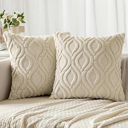 MIULEE Beige Throw Pillow Covers 18x18 Inch, Soft Plush Faux Wool Couch Pillow Covers Set of 2 Decorative Farmhouse Boho Throw Pillows for Sofa Living Room Bed