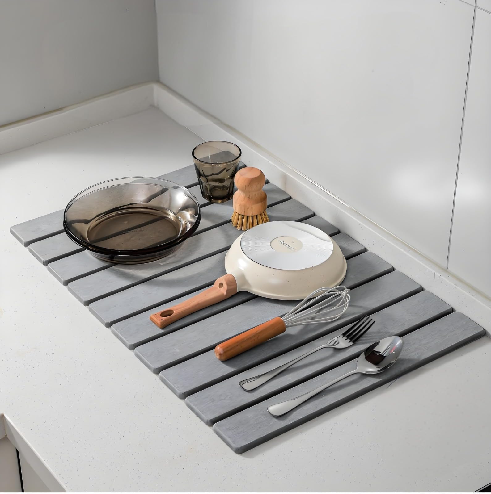 Schnell trocknende Steinmatte für die Küche – saugfähiges, wiederverwendbares Abtropfpad, faltbare Abtropfmatte, perfekter Arbeitsplattenschutz für effiziente Küche und Geschirrtrocknung