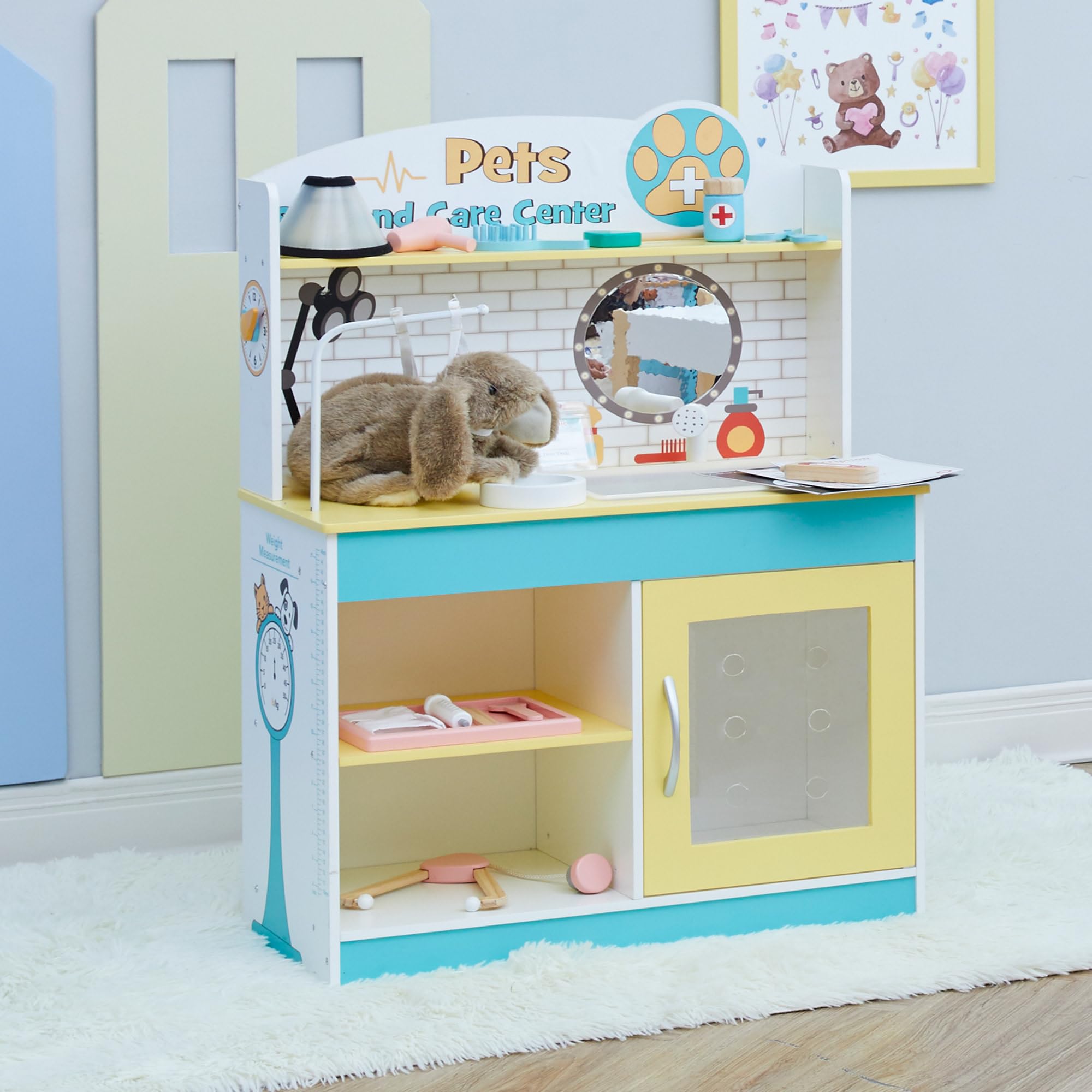 Teamson Kids Little Helper Supporto per Giochi in Legno per Animazioni di compagnie Faire Semblant de Jouer � la Clinica veterinaria Ensemble di Giochi per Chat e Chien con 19 Accessori per Giochi di