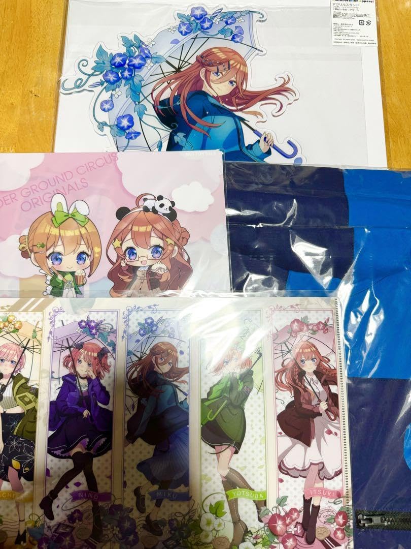 五等分の花嫁　中野三玖　UGC　アクリルスタンドセット Amazon.co.jp: 五等分の花嫁 アンダーグラウンド アクリル