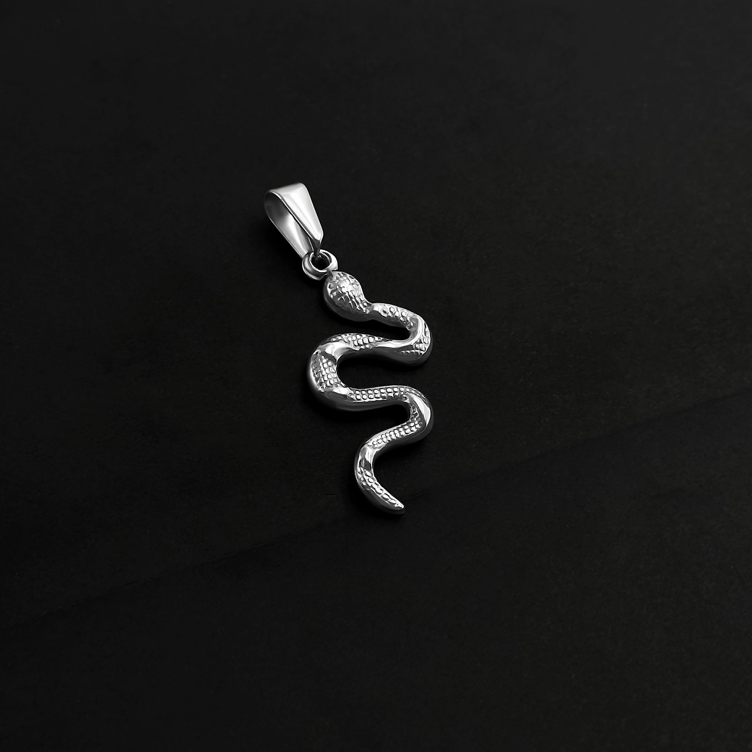 Schlangen Anhänger Silber Herren Streetwear Schmuck wasserfestes Design Geschenk Männer