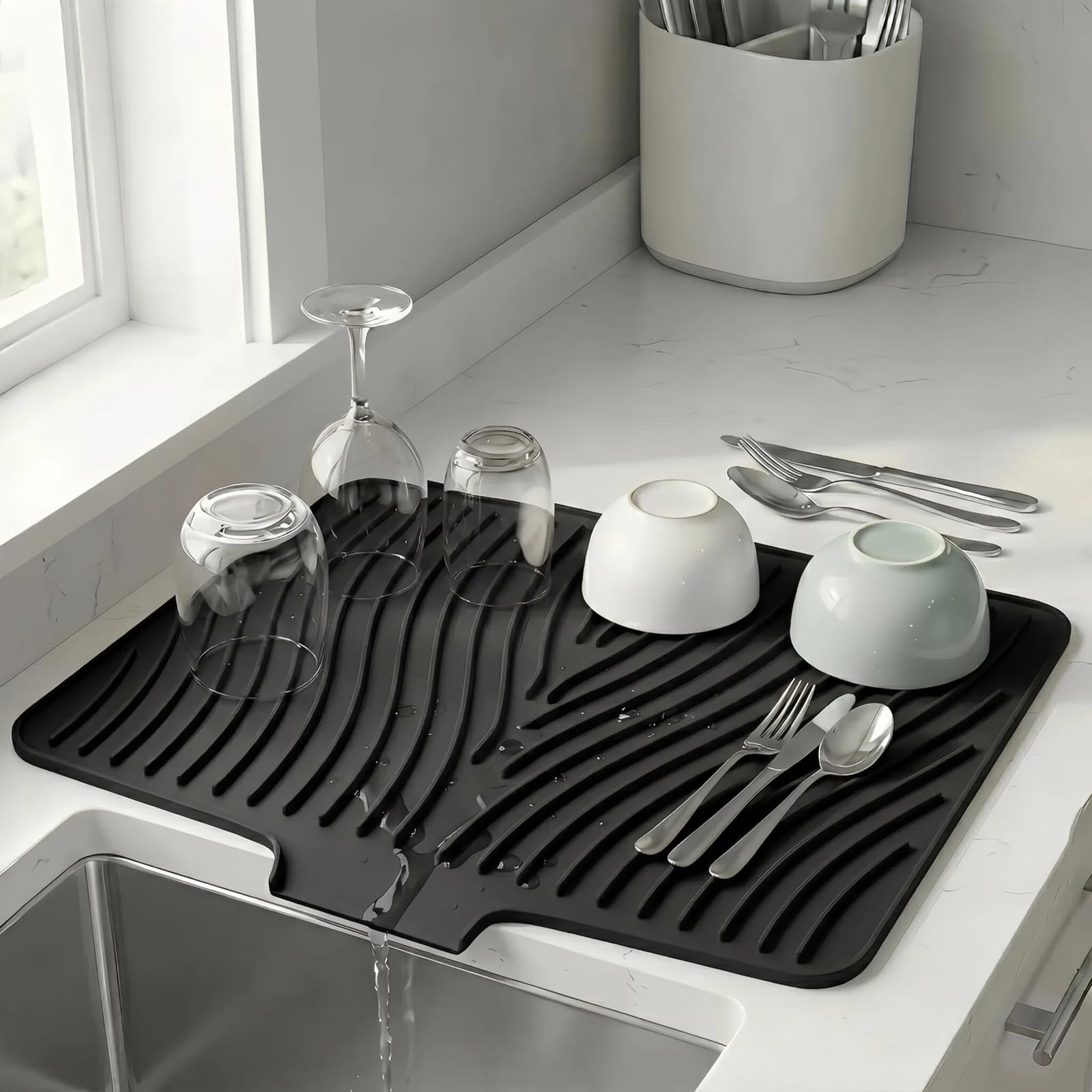 RoseFlower Silicone Draining Mat, Heatproof & Non-Slip Draining Board Mats for Kitchen Counter, Large Opening Fast-Drying Drain Pad for Placemats, Drip Tray, Sink, Dish Rack, 15.75 * 13inch(Grey)