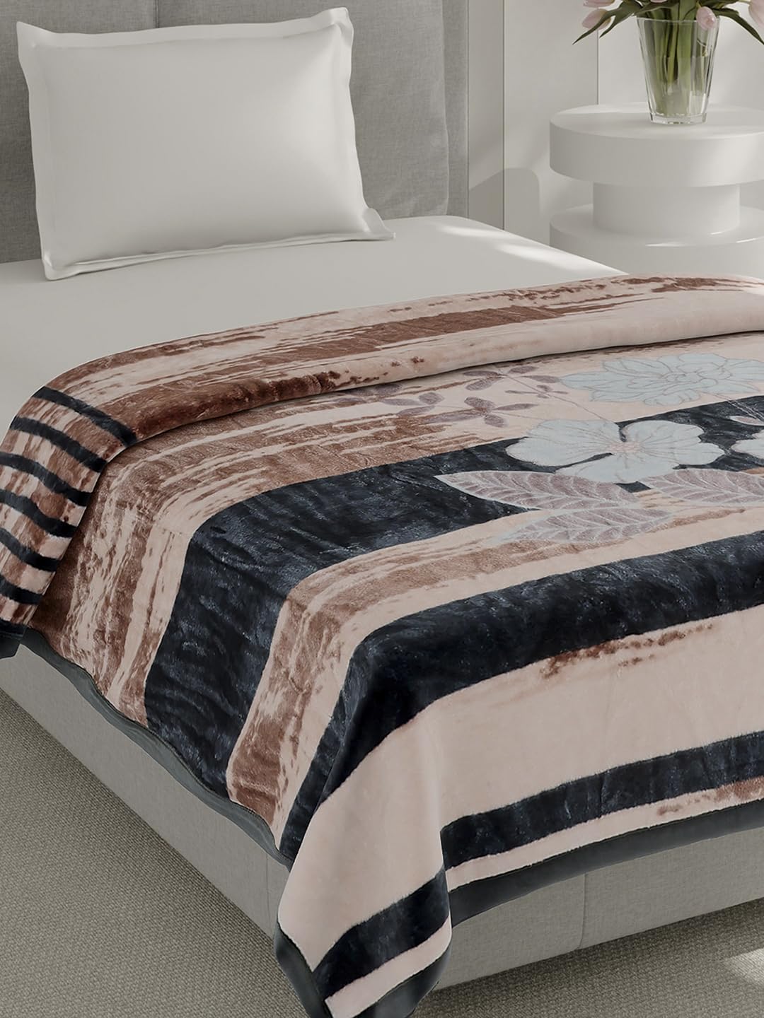 Monte Carlo Single Bed Winter Blanket Soulmate 1 Ply Box Packing 261 GSM, (220x160 CM), Light Brown-image-28
