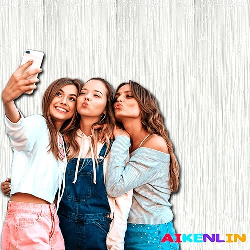 Miniatura 5 de Paquete de 4 cortinas de flecos de papel de aluminio blanco macarrón, 3.2 x 9.8 pies, cortinas de flecos metálicos de oropel para fiestas, cabina de