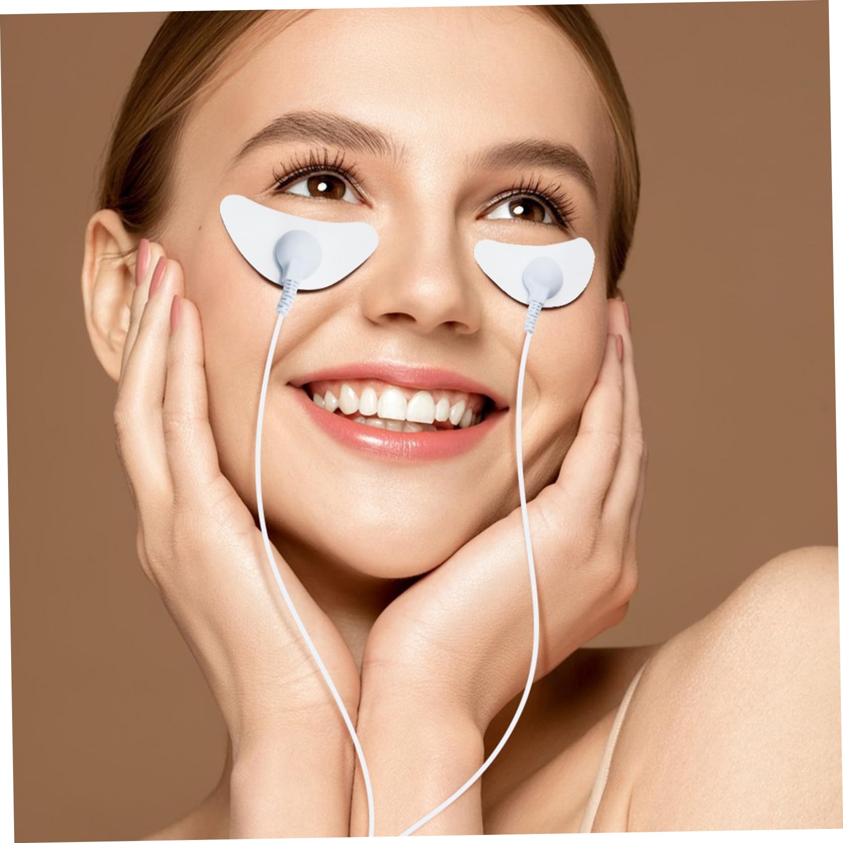 Appareil de massage facial avec patchs 8 modes stimulateur musculaire du visage appareil de lifting du visage à microcourant à 19 vitesses pour l'amincissement et le lifting