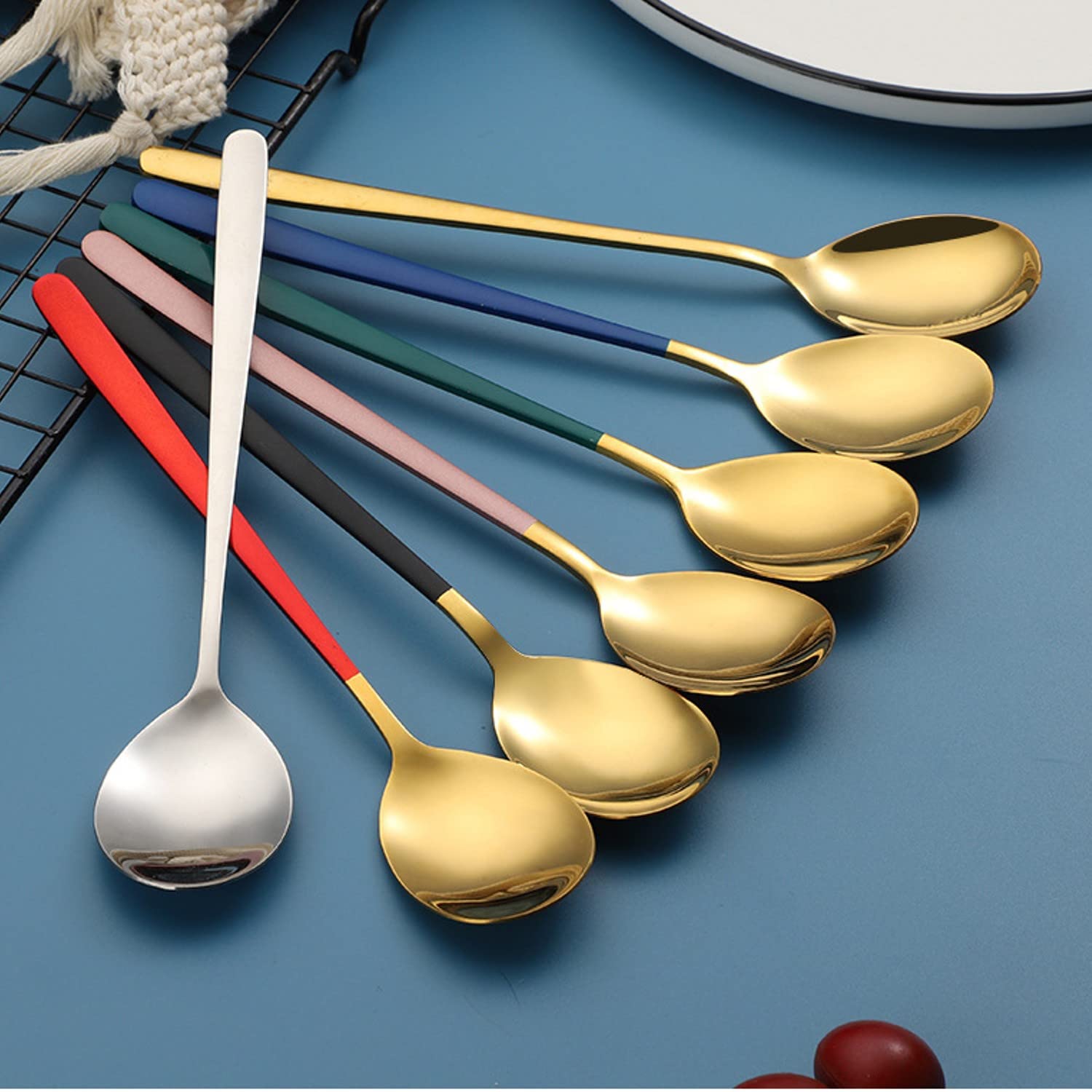 Leeonz Stainless Steel Dinner/Table Spoons, Gold Elliptical Head, Spoon Set, Length 21 cm, Set of 4, Blue 2