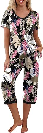 PrinStory Women's Pajama Set Short Sleeve Shirt and Capri Pants Sleepwear Pjs Sets with Pockets