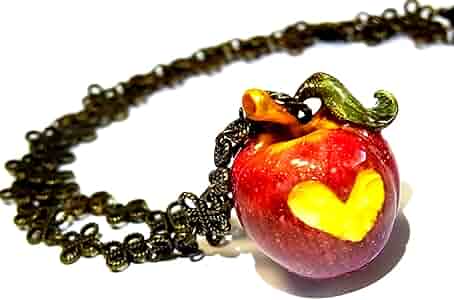 Amazon | 『 毒りんご ネックレス 』【 Wadou-koubou 和道工房 】 林檎