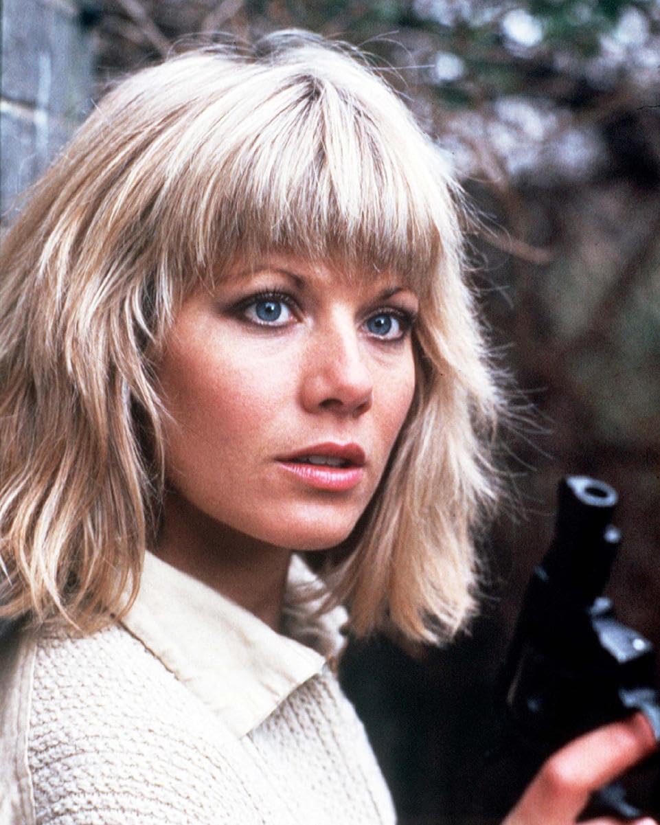Worldphotographs Dempsey And Makepeace (Tv) Glynis Barber 10X8 Photo