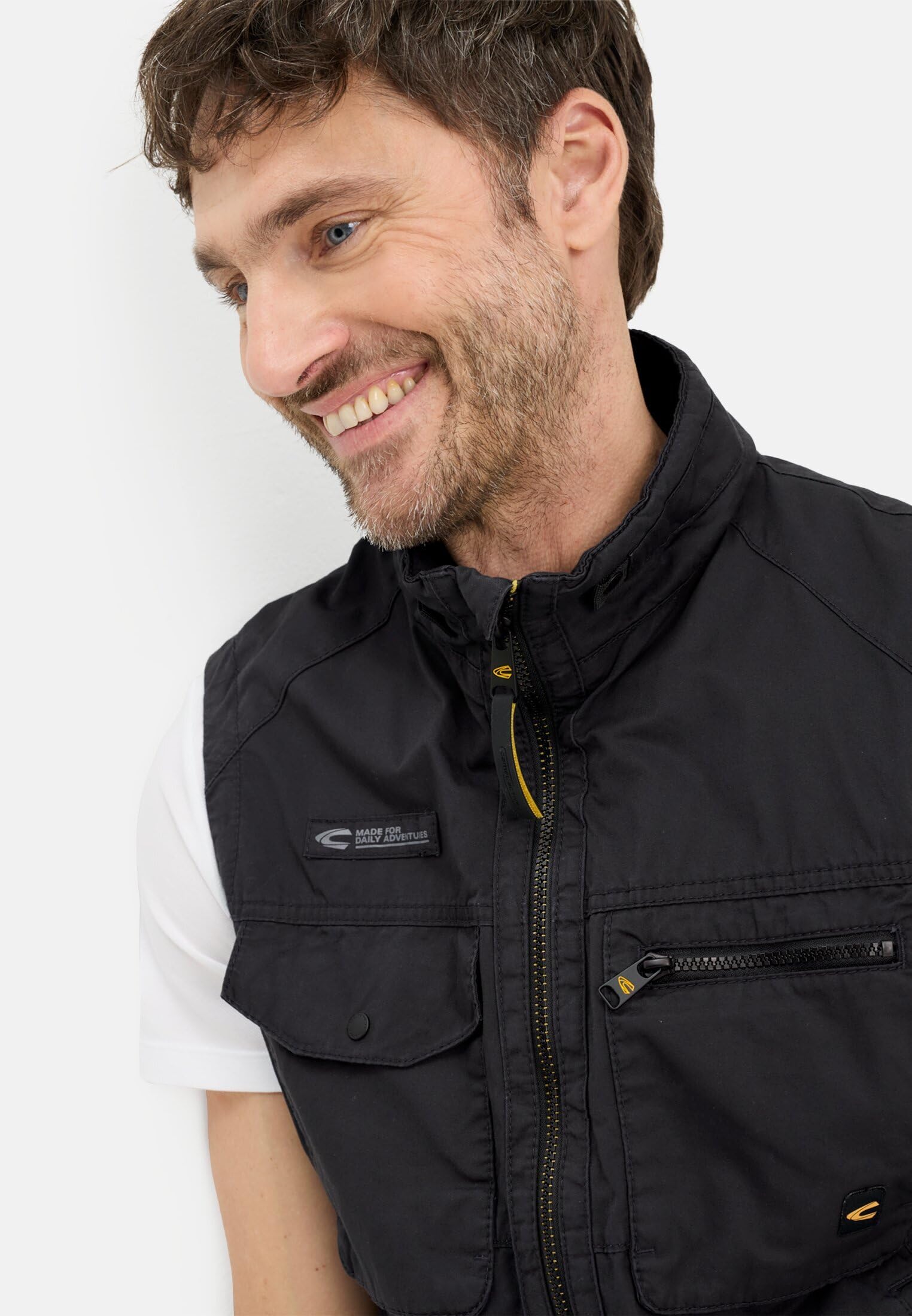 camel active Herren Outdoor Weste mit Innentaschen