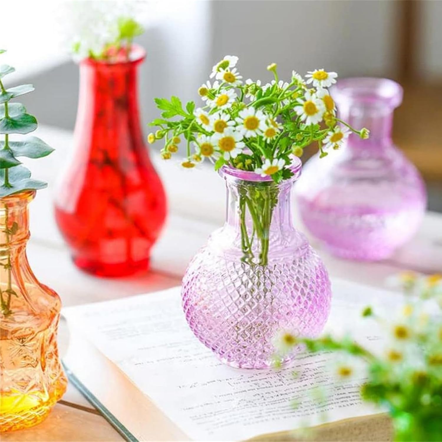 Glass Flower Vase Bud Vases for Centerpiece Table Cute Small Vases Home Indoor Living Room Farmhouse Office Desk Decor Boho Decorative Bottle for Hydroponic Vase Flower Decor (red)