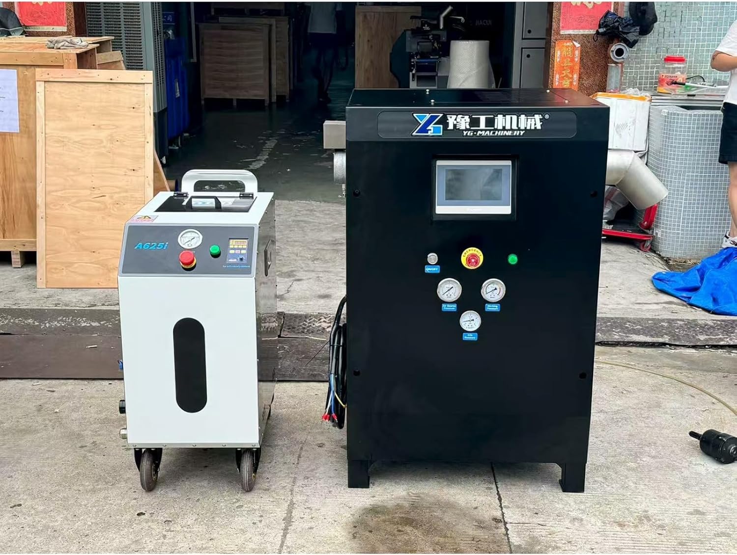 Precision Controlled Dry Ice Blasting Machine Durable Industrial Cleaning Tool with Color Coded Controls for Foundry Work Electronics Industry Surface Treatment and Equipment Overhaul