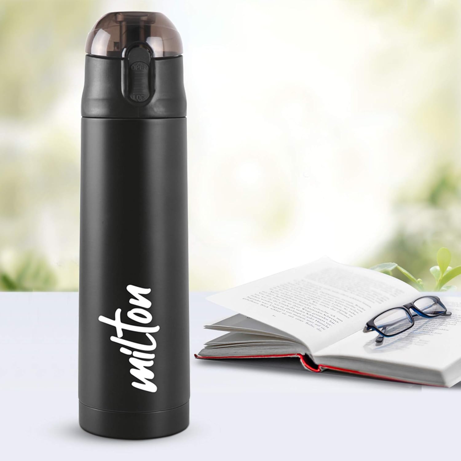 Milton New Crown 900 Thermosteel 24 Hours Hot and Cold Water Bottle, 750 ml, Black | Easy to Carry | Office Bottle | Hiking | Trekking | Travel Bottle | Gym | Home | Kitchen Bottle