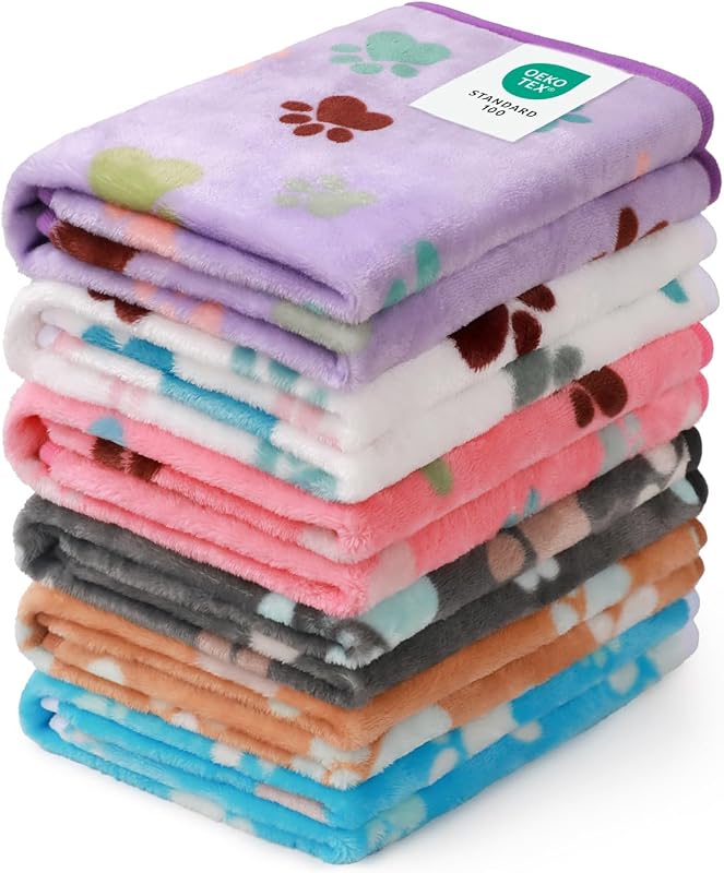 Luciphia 1 paquete de 6 mantas para perros y gatos, suave y esponjoso forro polar para mascotas, diseño cálido y lindo, diseño de cachorro, gatito, pata de perro, tamaño pequeño (23 x 16 pulgadas)