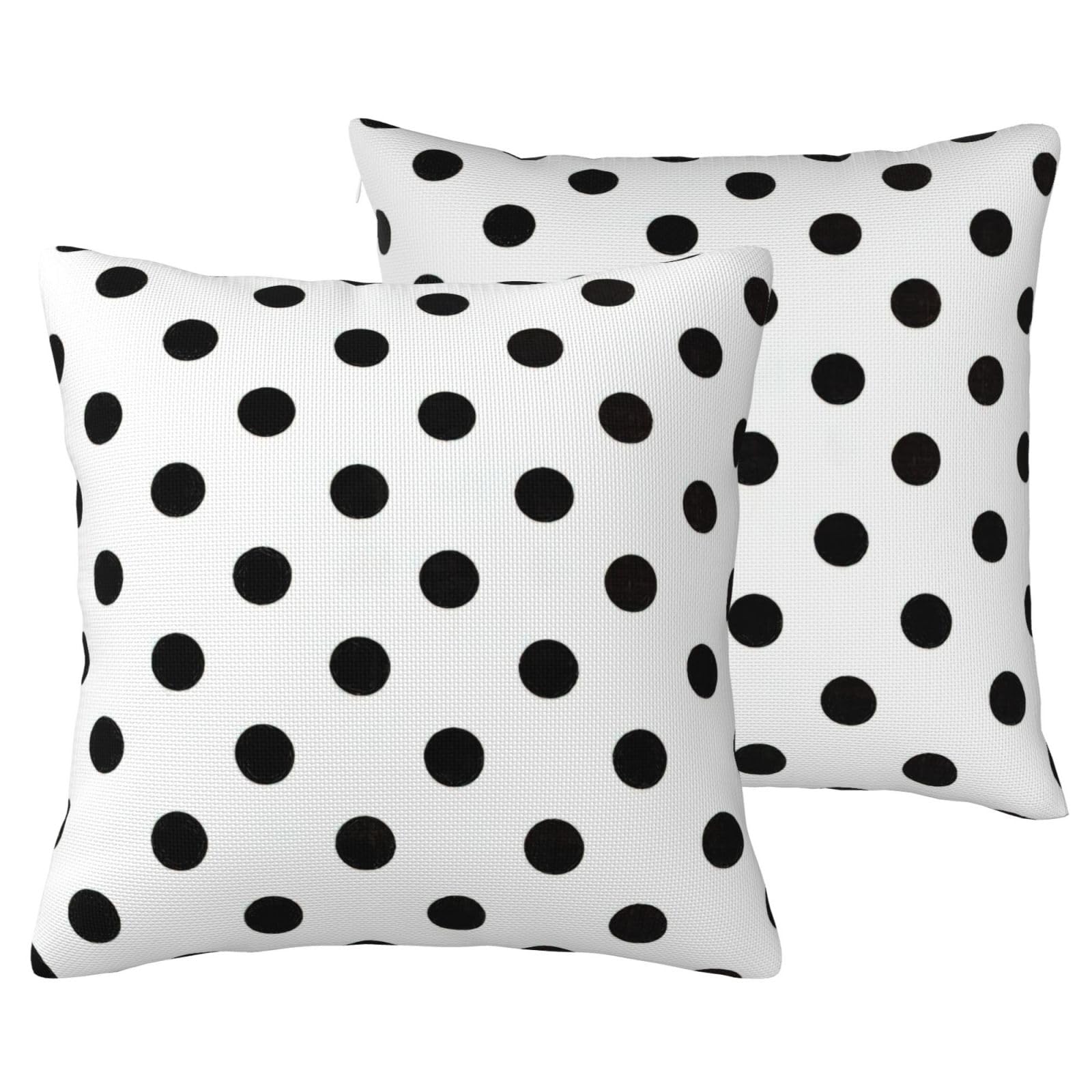 Housse de coussin en lin à pois pour créer une ambiance cocooning au salon