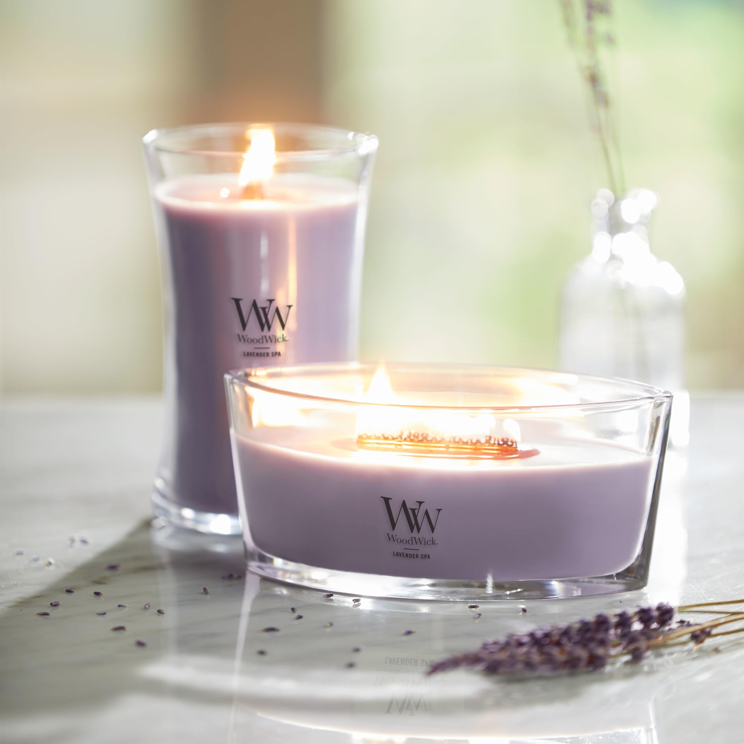 WoodWick Candela profumata Ellispe con stoppino crepitante | Lavender Spa | Durata della fragranza: fino a 50 ore