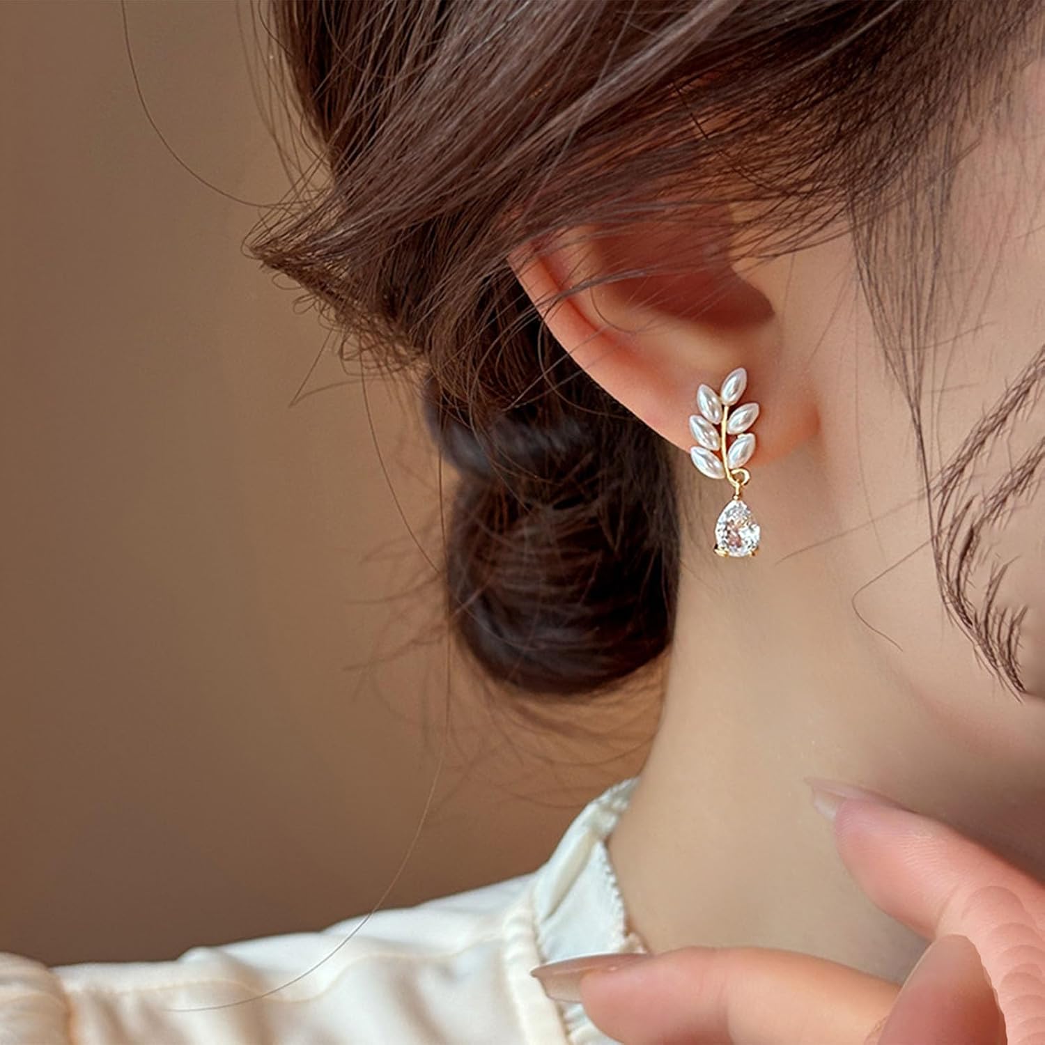 W WEILIRIAN Boho Pearl Leaf Earrings Teardrop Crystal Drop Earrings Pearl Leaf Stud Earrings Rhinestone Dangle Earrings Jewelry for Women - Image 2