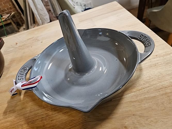 staub 限定・廃盤 チキン・ルースター セット Amazon.co.jp : staub ストウブ 「 チキンロースター 24cm ブラック