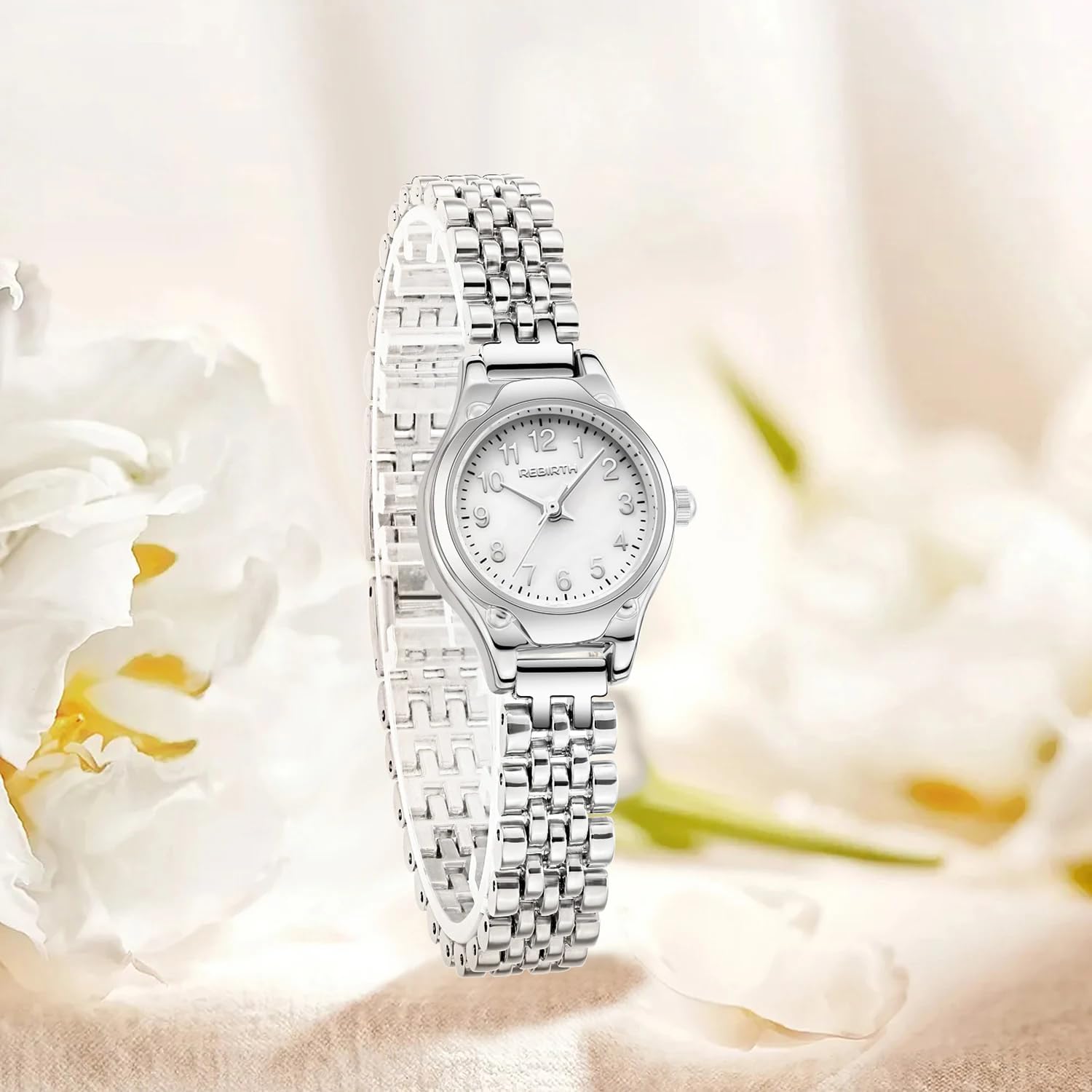 MASTOP Gold Watches for Women Vintage Small Quartz Wrist Watch with Stainless Steel Band Waterproof Dainty Classic Ladies Timepiece