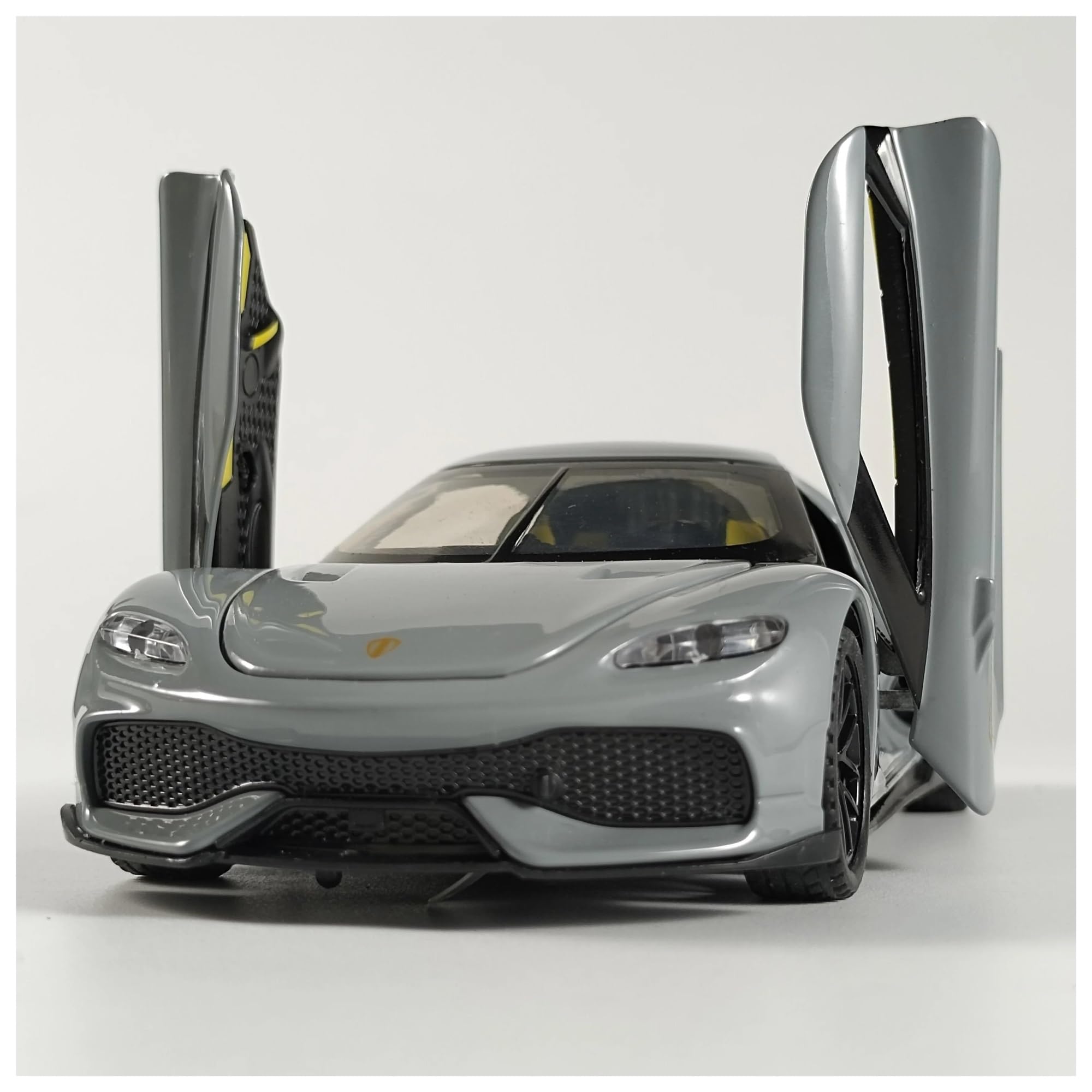 Veicoli a Motore in Scala 1/24 per Koenigsegg Gemera GT Decorazioni per Vetrina in Miniatura in Lega Metallica Pressofusa per Modellismo Modello di Auto Replica(Chrome)
