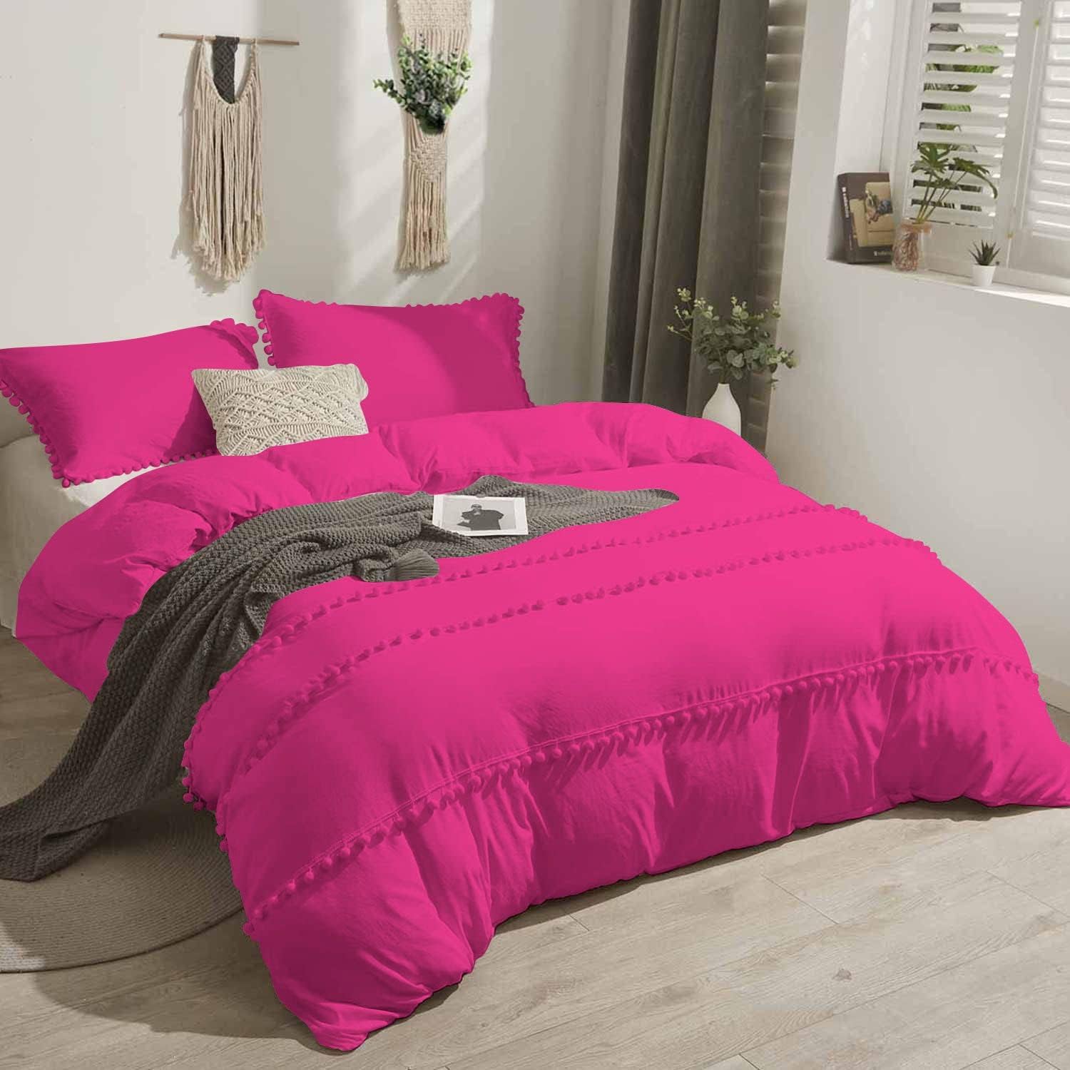 TONY'S TEXTILES 1 Piece Boho Chic Pom Pom Comforter, All Season Down Alternative Bedding Comforter - (Twin/Twin XL Size, Hot Pink) 1000 Thread Count | 550 GSM Filling