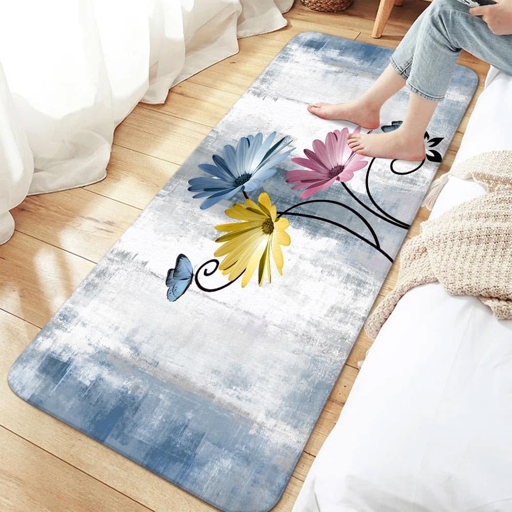 Rustic Farmhouse Bath Mat, Farm Blove Daisy Floral Flowers Butterfly Country Wooden Bath Rug for Bathroom, Grey White Bath Mat Soft Non Slip Bath Rugs, 16X48IN