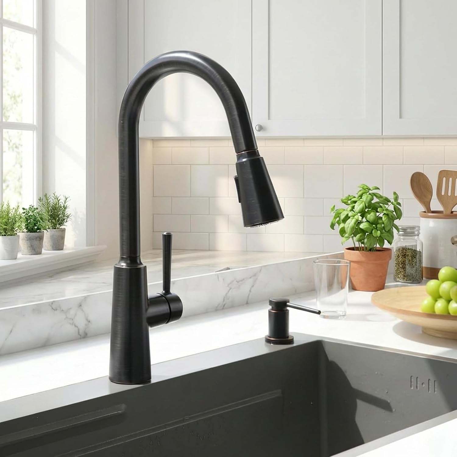 Lava Odoro Oil Rubbed Bronze Kitchen Faucet with Pull Down Sprayer, Modern Kitchen Sink Faucet with Magnetic Docking Spray 2-Function, Single Handle Faucet for Kitchen Sink, KF241-ORB