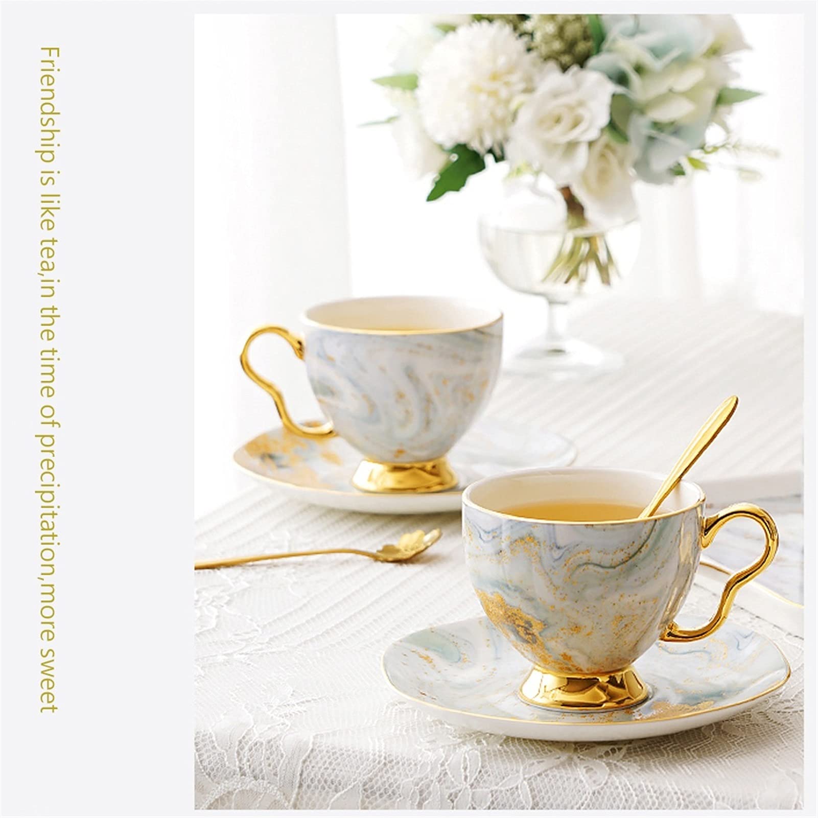 Kubki do kawy Procelanowy kubek do espresso, Wysokiej klasy ceramiczny zestaw filiżanek do kawy i spodków z uchwytem Brytyjska porcelana kostna Filiżanka do herbaty Flower Tea 200 ml Zestaw do popołud