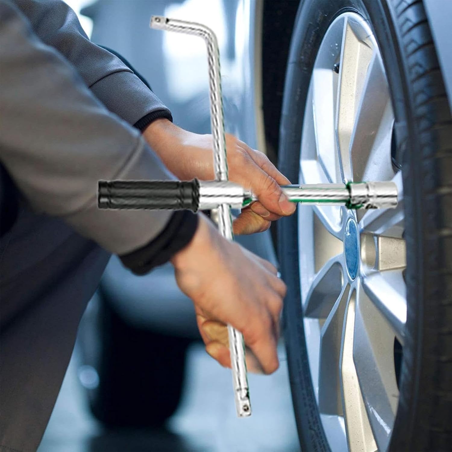 Extended Lug Wrench, 4-Way Nut Remover, Portable Wheel Repair Tool, Socket Set, Storage Case Included, Ideal for Motorcycles, and Rvs