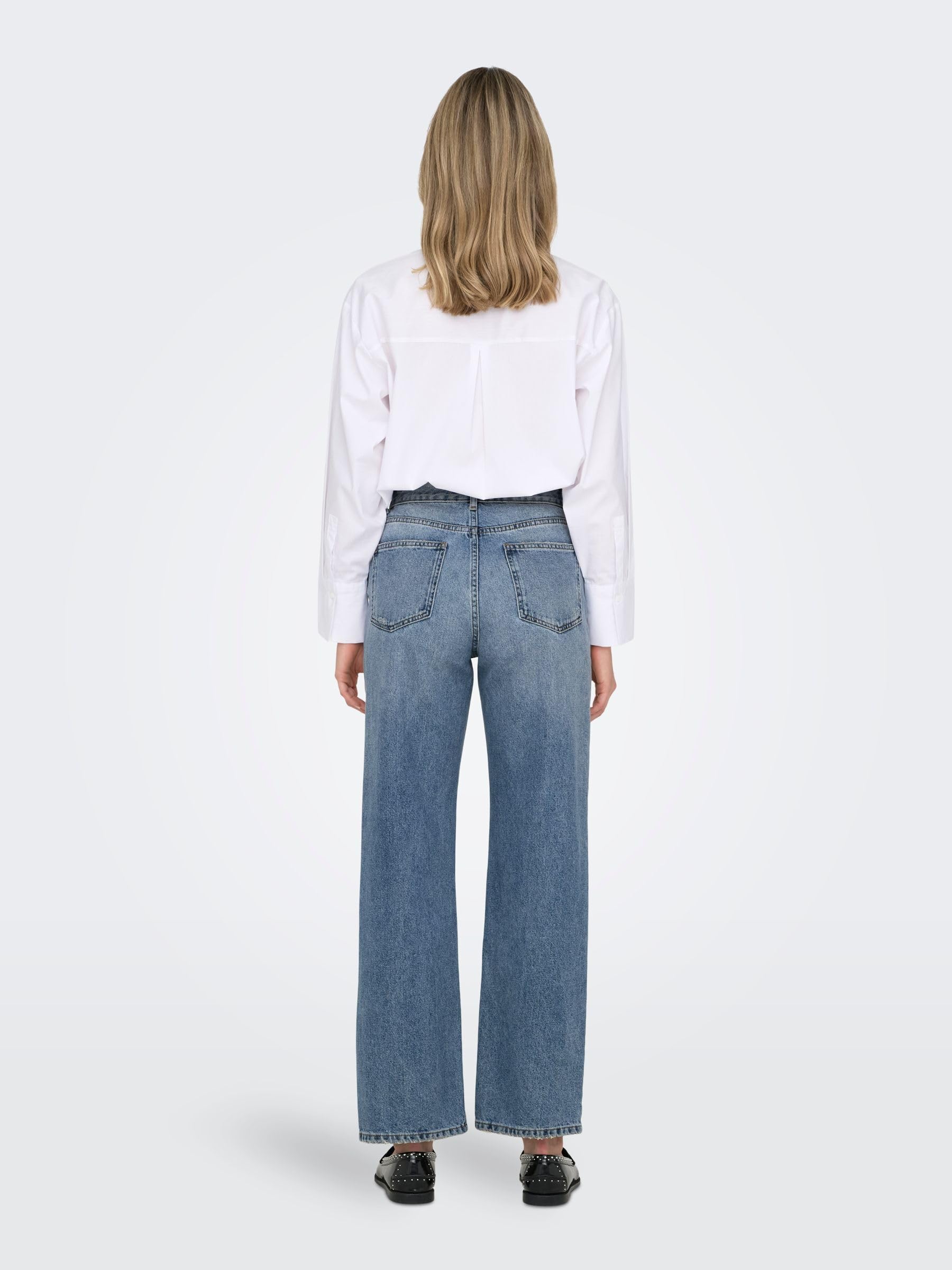ONLY Jean Coupe Droite ONLELLA Taille Moyenne Straight Fit Jeans