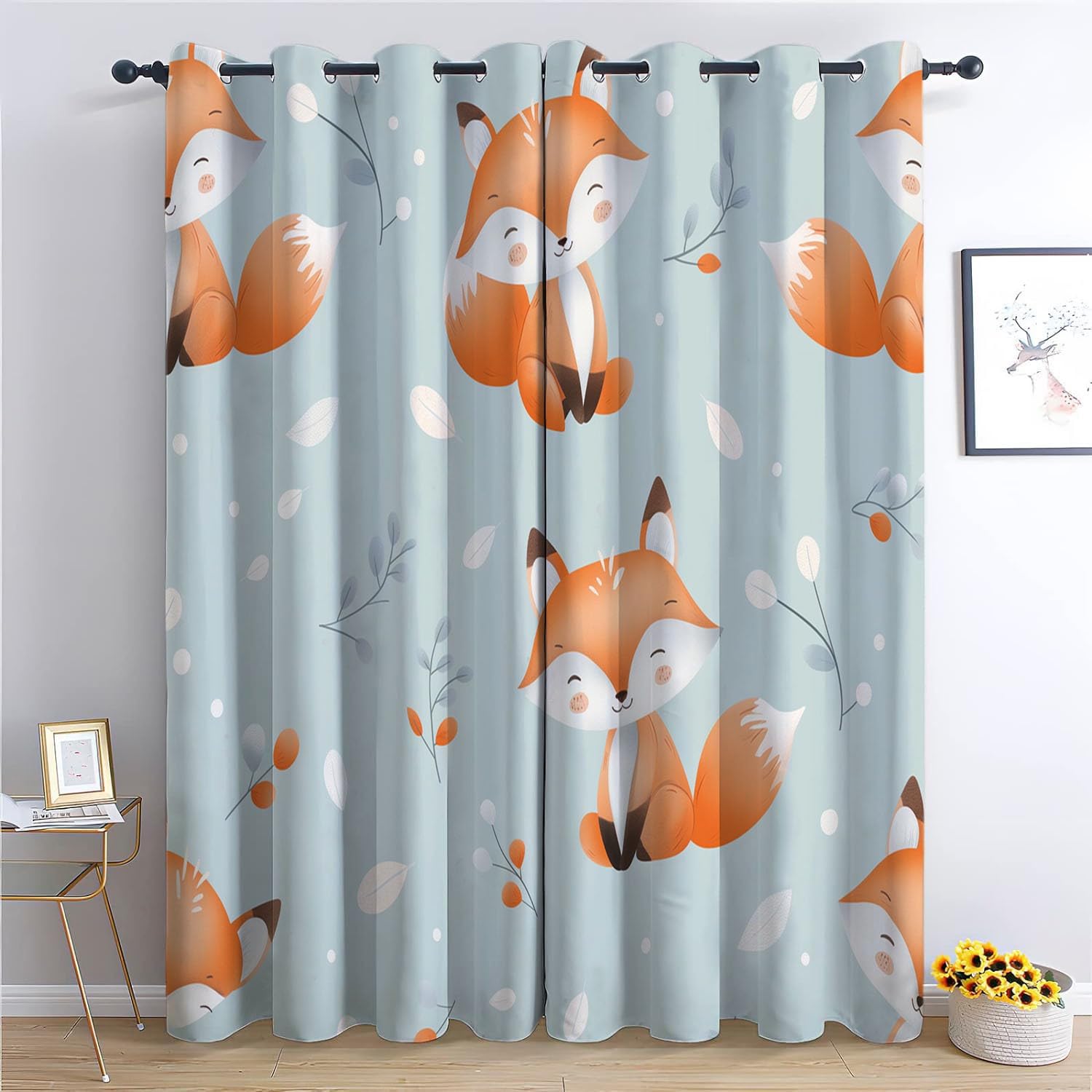 Rideaux occultants thermiques motif renard bleu pour adoucir les nuits des enfants