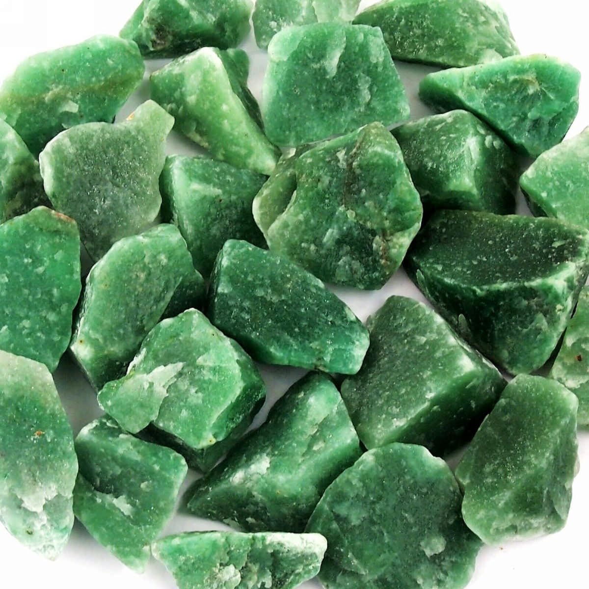 Aventurin Rohsteine grün Ø ca. 30 – 50 mm Edelsteine Heilsteine Wassersteine Glückssteine (Packung Nr. 4 mit 5 Kg)