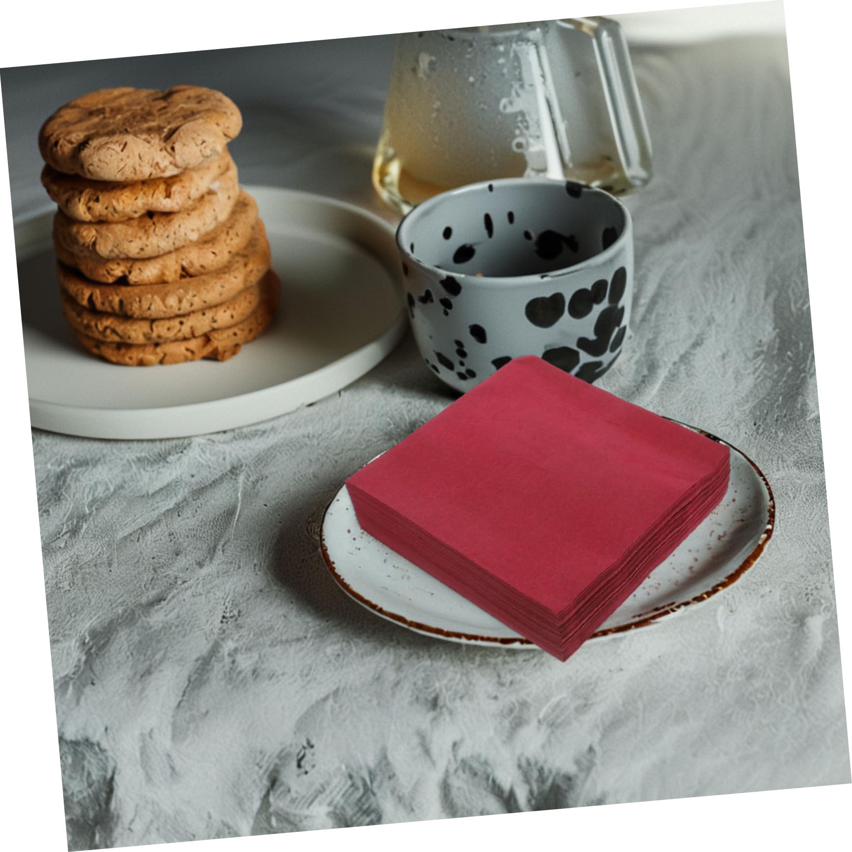 KOMBIUDA Tovaglioli in Morbidi e Assorbenti 50 Usa di Getta Pezzi Legno Pasta Natale Riciclabili di Color Rosso Scuro per Cucina da Pranzo