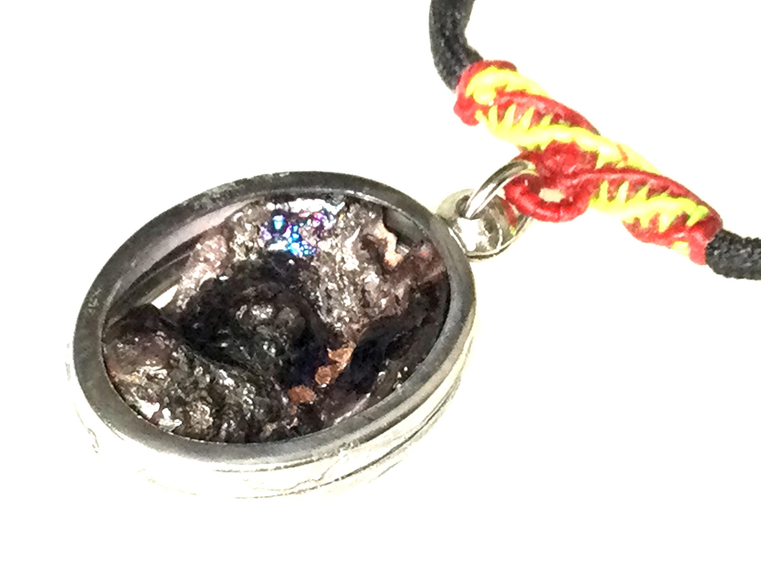 GenericRare Rainbow 7 Colors Leklai Pendant From Umklum Mountain Magic Land Natural Stone Protective Amulet Nice Gifts L1123