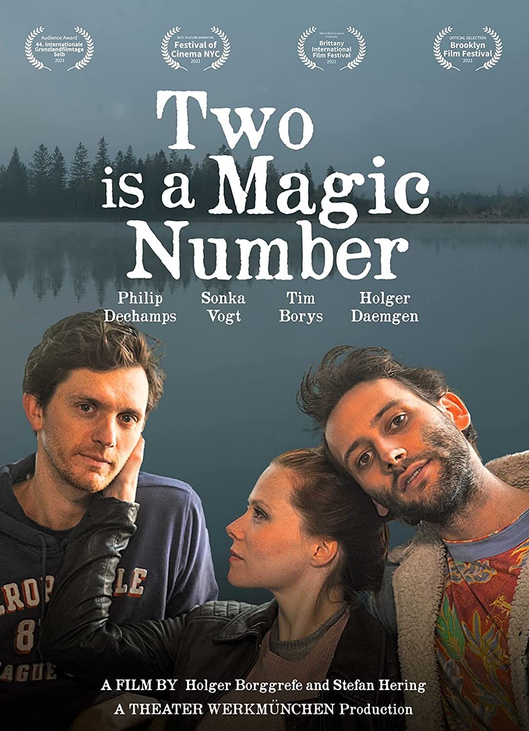 Two Is A Magic Number soluciona la falta de espacio con este set doble