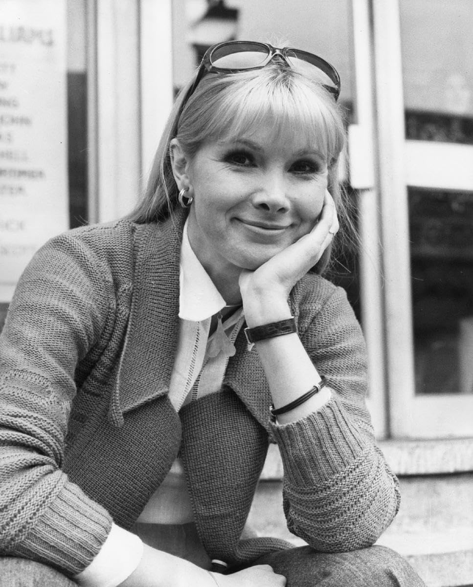 worldphotographs Susan Hampshire 16x12 Inch Photo Poster