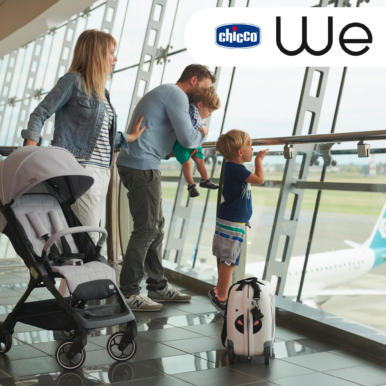 Chicco We Kinderwagen, faltbar, ultraleicht, ab Geburt bis 22 kg, Reise-Kinderwagen, ultra-kompakter, neigbar, EinHand-Verschluss, gepolsterte Schultergurte, Tasche und Regenschutz, Schwarz