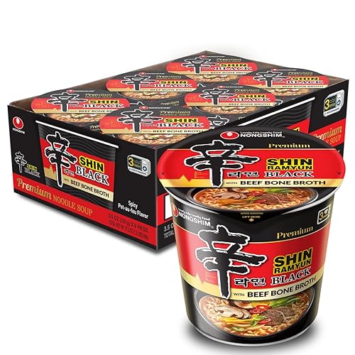 Nongshim Taza de fideos Ramen instantáneos Shin Black Premium, paquete de 6, verduras gruesas y carne de res real, mezcla de sopa de ramen para