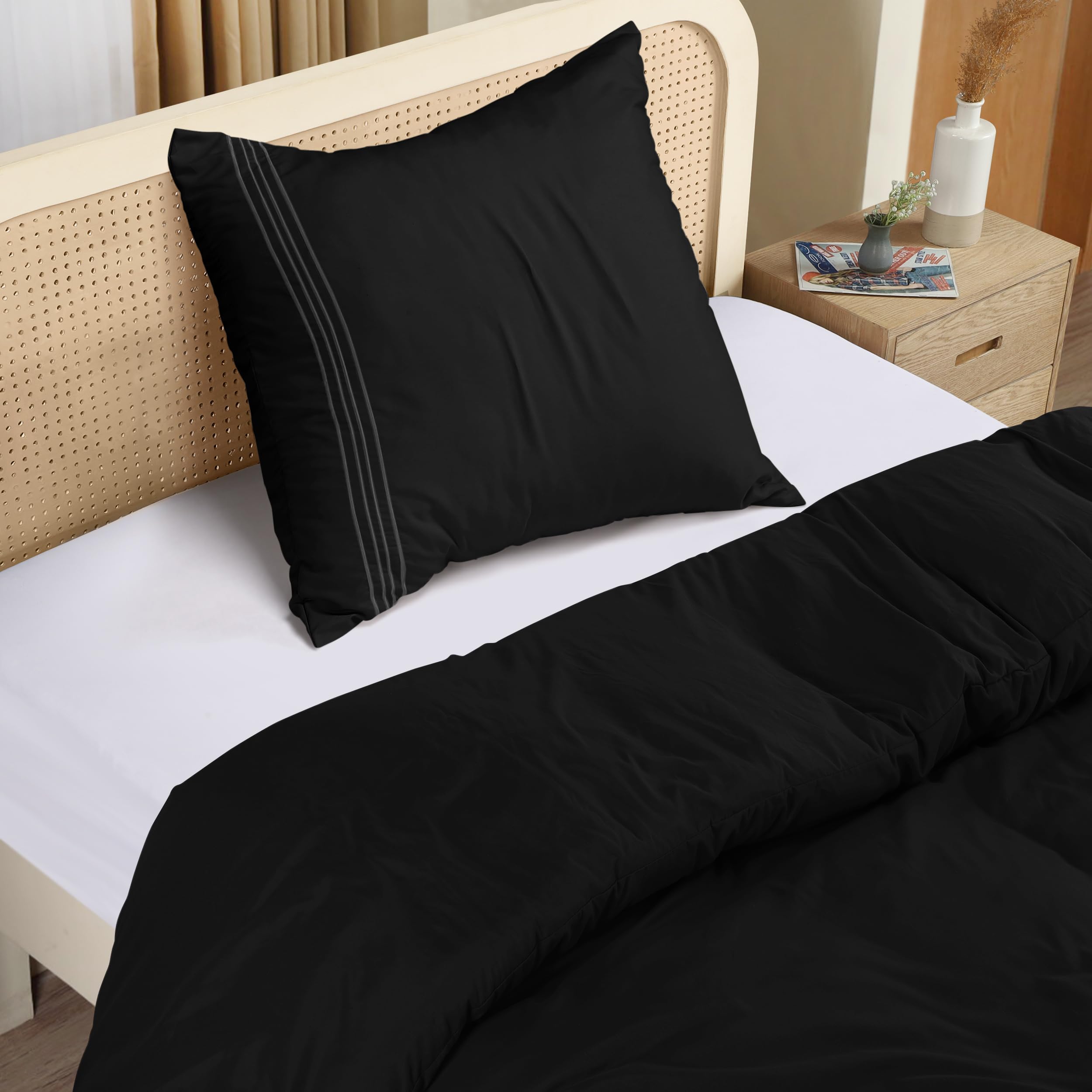 Utopia Bedding Copripiumino Singolo - Copripiumino in Microfibra di Poliestere 135x200cm + Federa Ricamata 80x80cm – Nero