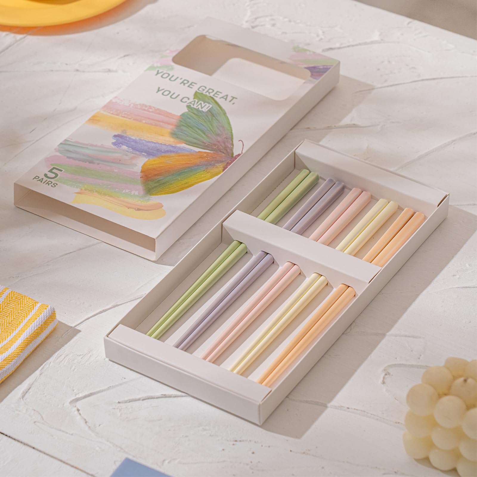 Lot de 3 paires de baguettes en céramique pour la maison simple personnalité de la vaisselle en forme de cocon en papillon