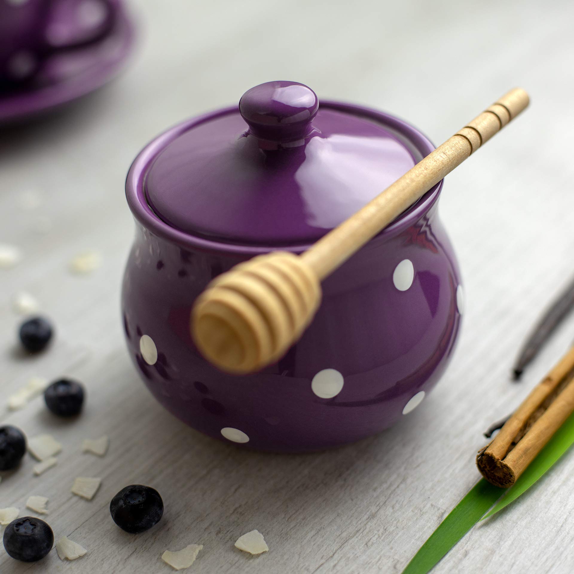City to Cottage Limoengroen en Wit, Handgemaakt Handgeschilderd, Keramiek 12-delig, Polka Dot Stippen Servies Voor 4, Grote Borden, Kleine Borden