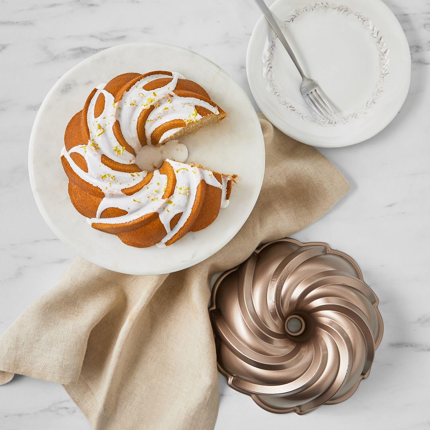 Nordic Ware Swirl Bundt Pan, Toffee